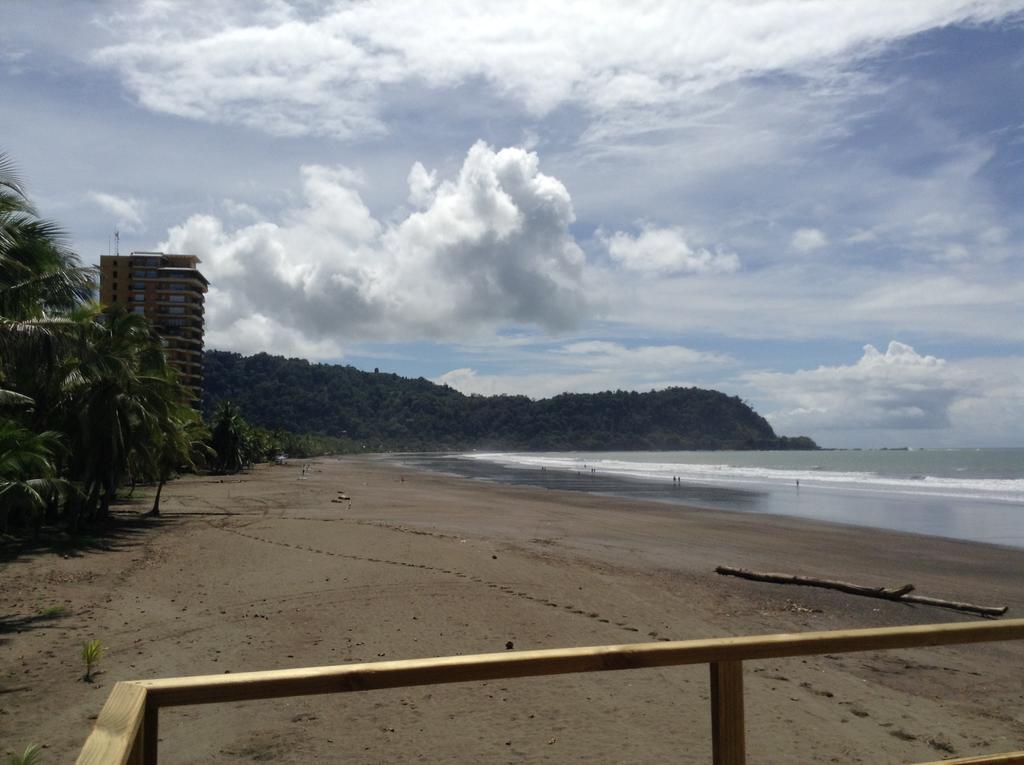 Apartotel Flamboyant Jaco Luaran gambar