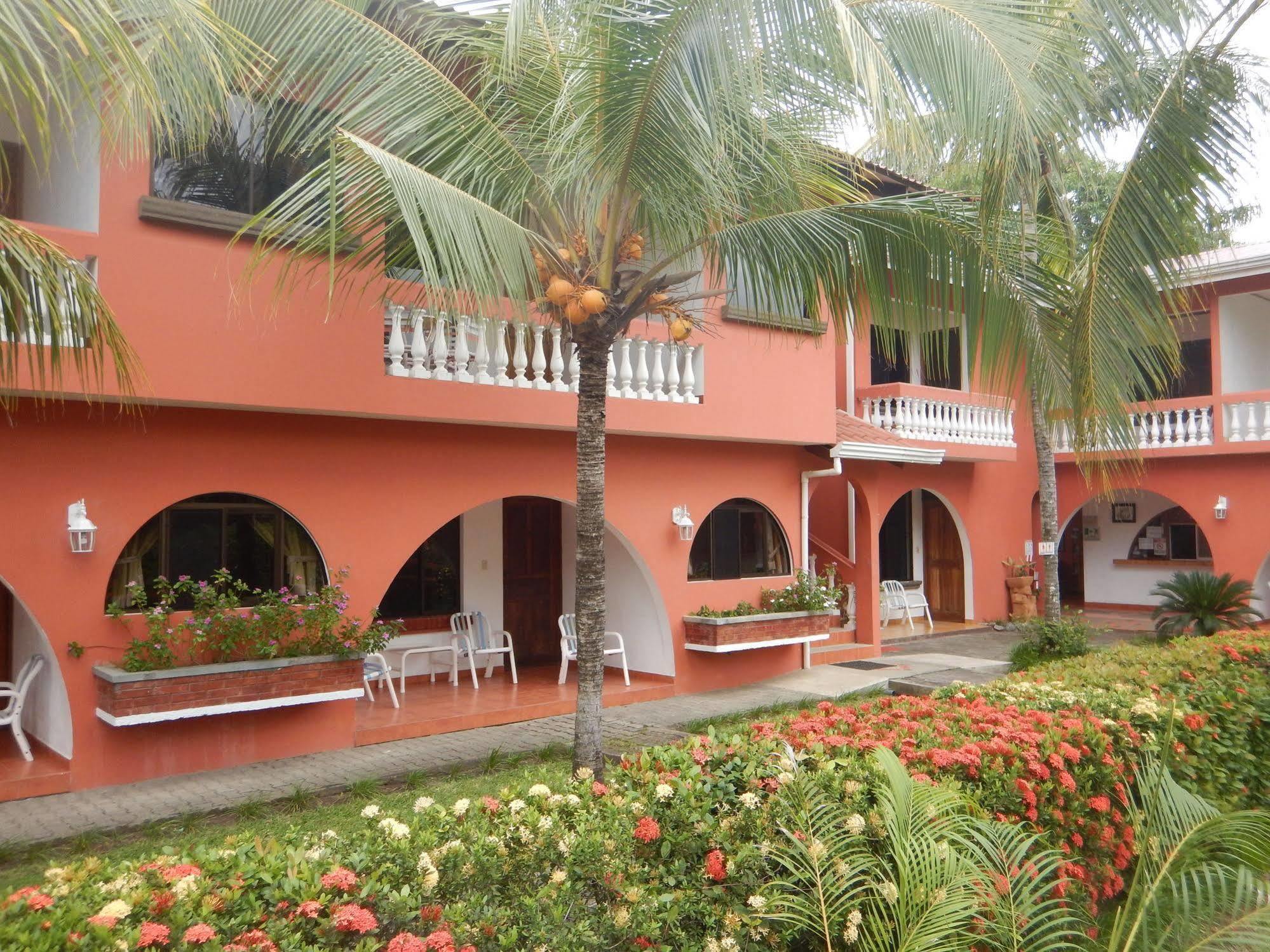 Apartotel Flamboyant Jaco Luaran gambar