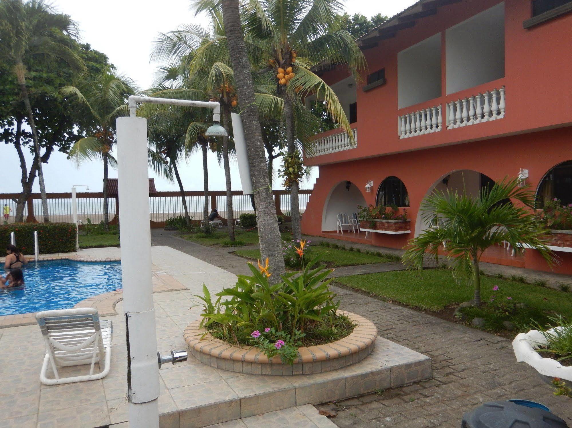 Apartotel Flamboyant Jaco Luaran gambar