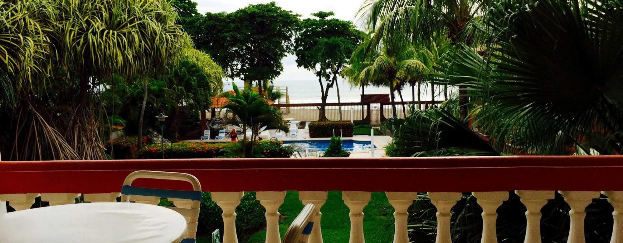 Apartotel Flamboyant Jaco Luaran gambar