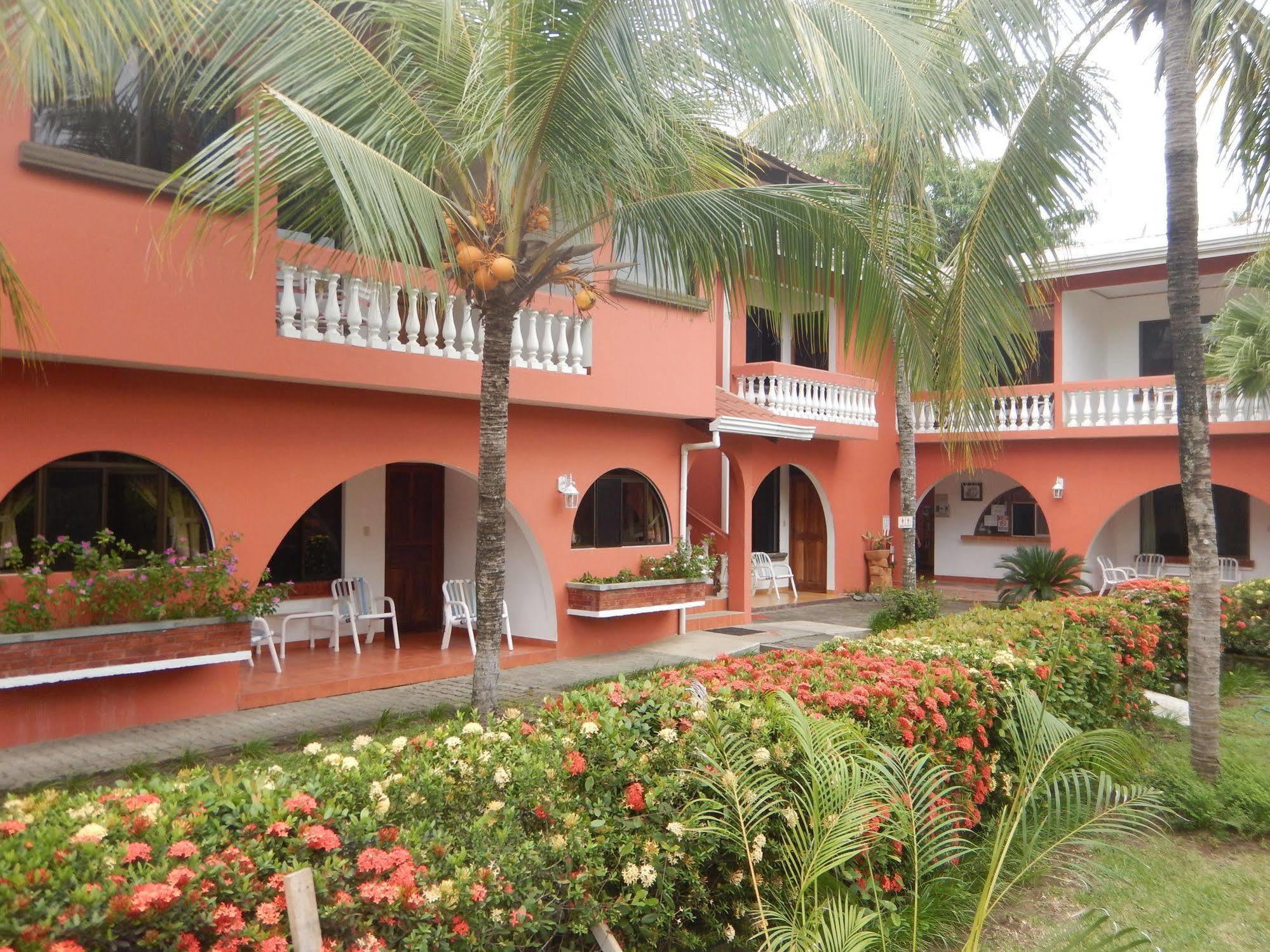 Apartotel Flamboyant Jaco Luaran gambar