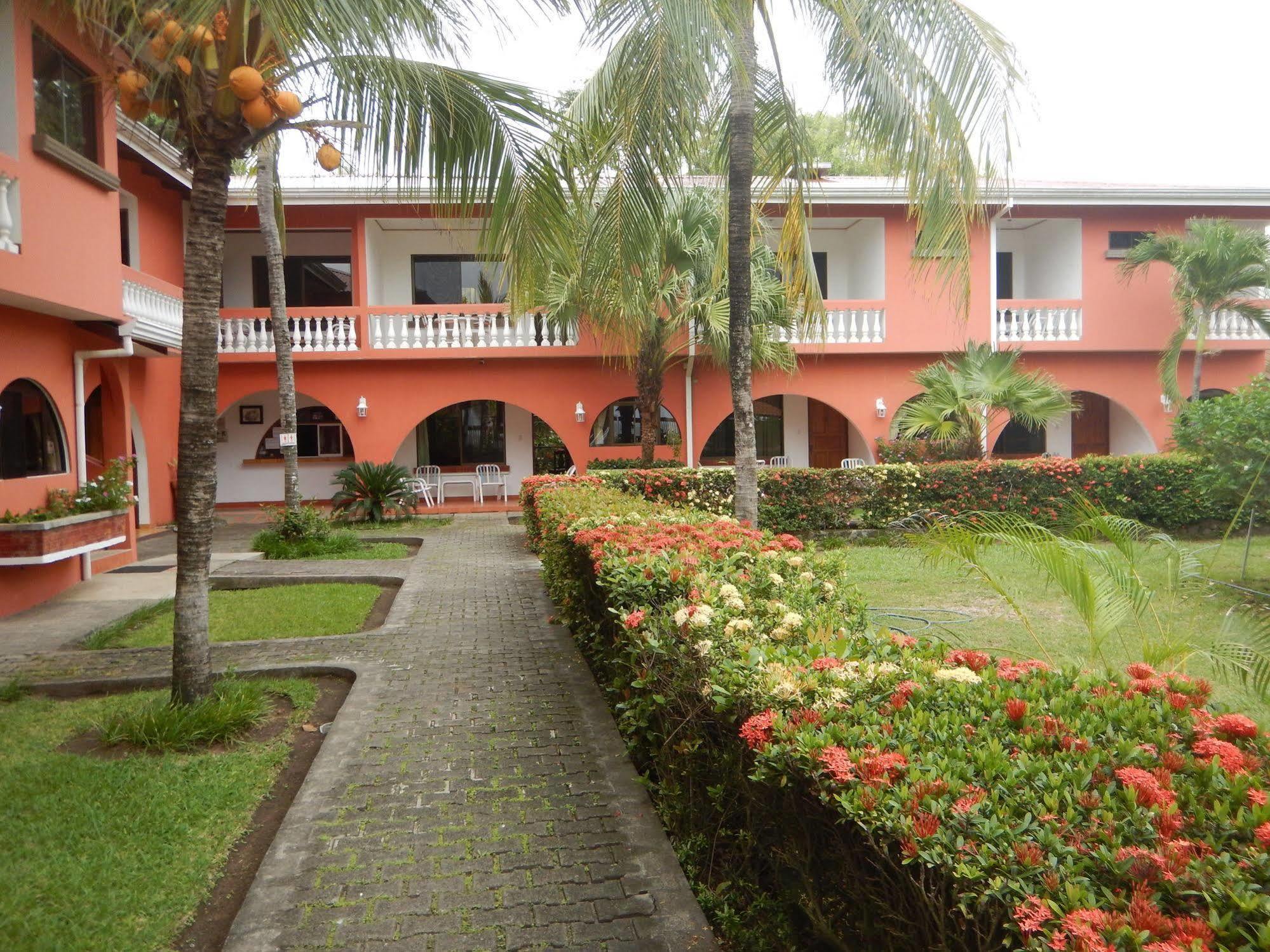 Apartotel Flamboyant Jaco Luaran gambar